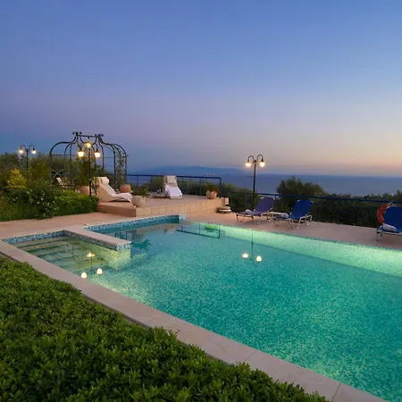 Felix & Lucia Simona Ξενοδοχείο 3*