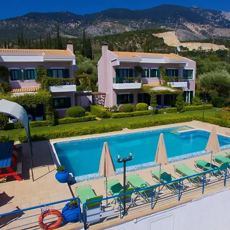 Hotel Felix & Lucia Simona Mousata