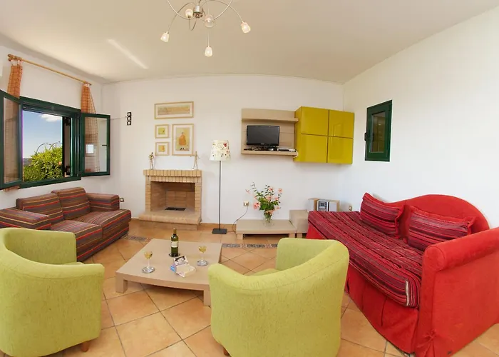 Ξενοδοχείο Felix & Lucia Simona Μουσάτα